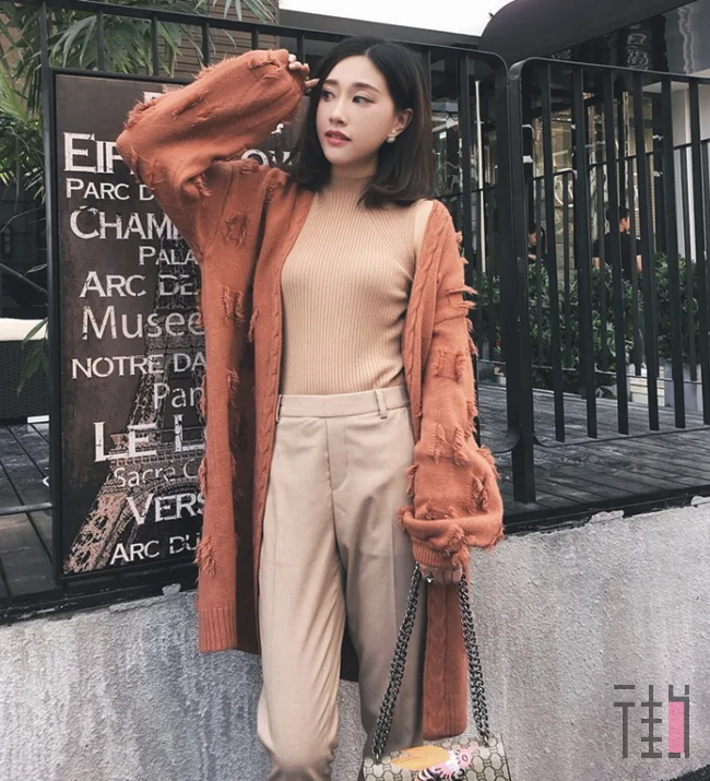 超火的焦糖色搭配LOOK，衬肤色又显气质