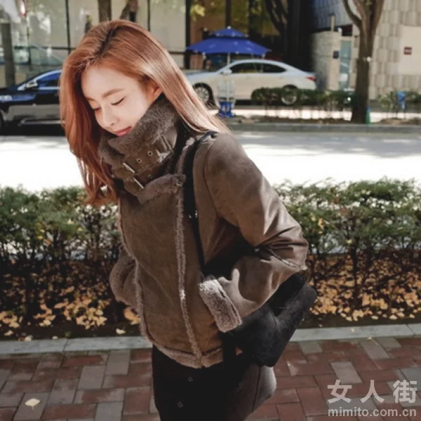 短款外套搭配示范，做个精干型女人