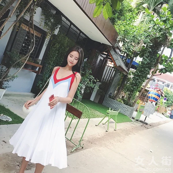 吊带这样挑,萝莉派御姐范随衣切换