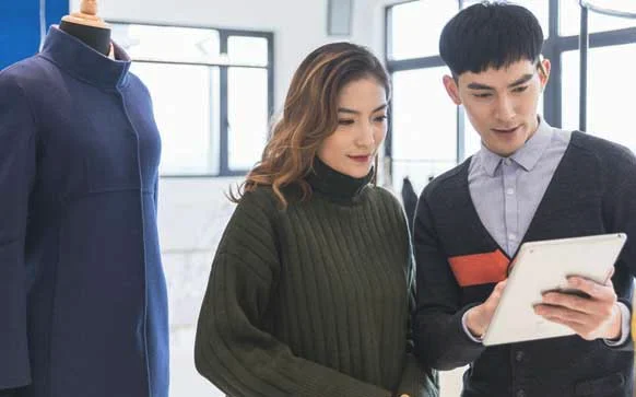 女装如何陈列服装