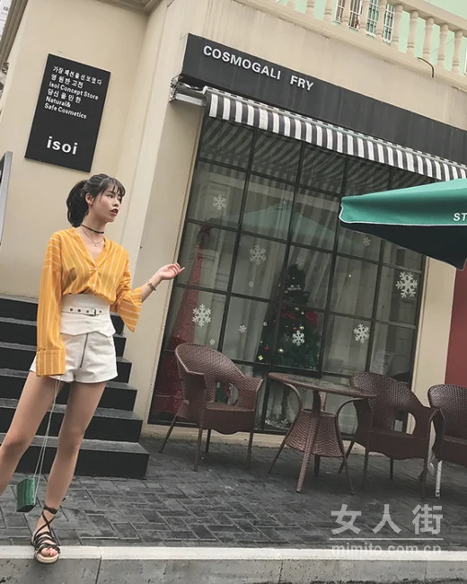 从清新到美艳，8月真丝衬衫搭配示范