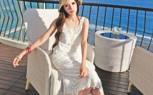 气质女人怎样穿衣打扮_怎么搭配衣服显气质配