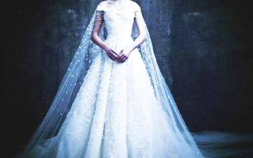 为什么做服装设计_做服装设计师要学什么