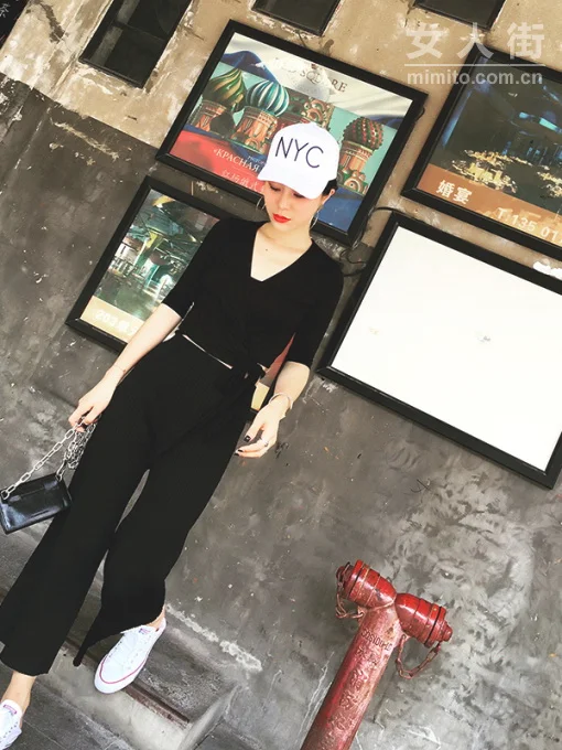 遇上阔腿裤神器，再“low”腿型都美了！