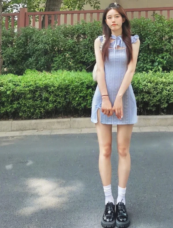 适合微胖女孩的纯御风穿搭Look