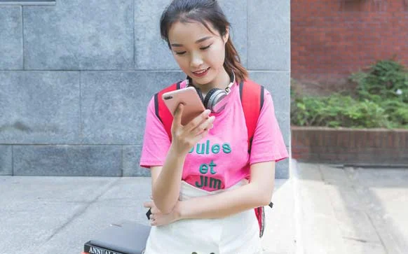 如何进行服装的营销