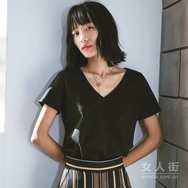 夏季正确穿搭方式，短袖搭配足够吸睛