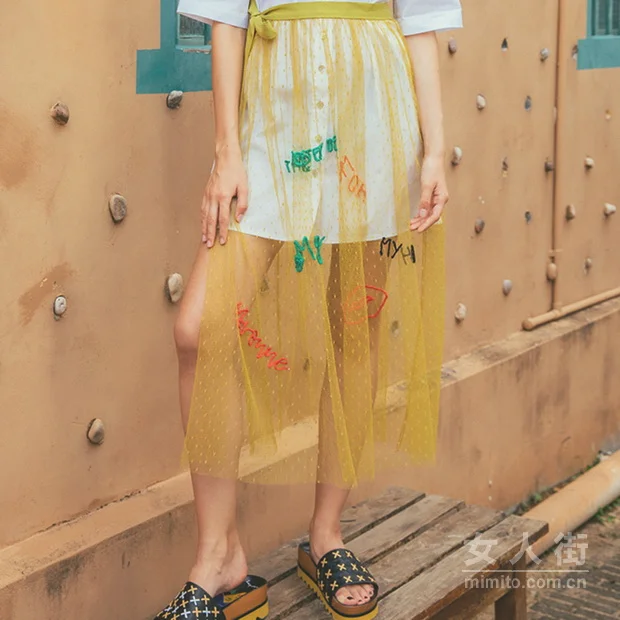 95后少女的穿衣经 镂空蕾丝仙气十足