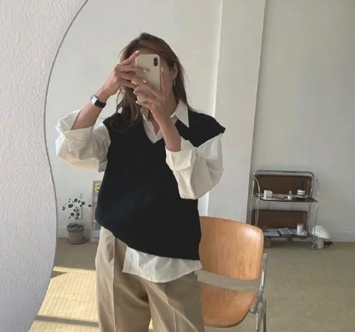 适合大学女生的春季净色日常穿搭示范
