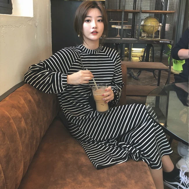 条纹元素加持，四招搞定有腔调的穿搭