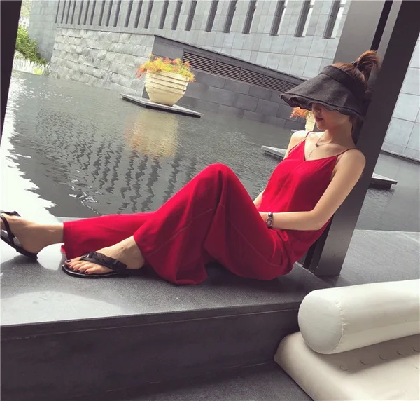 暑假开启旅行季 这样穿时髦又精致