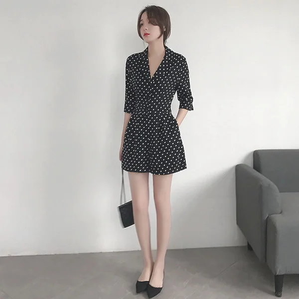 暑假开启旅行季 这样穿时髦又精致