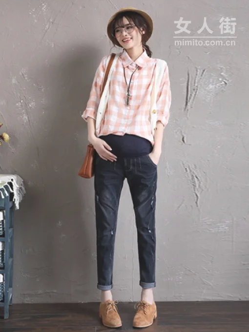 孕妇时尚穿搭，孕妇裤给肚子留点空间！