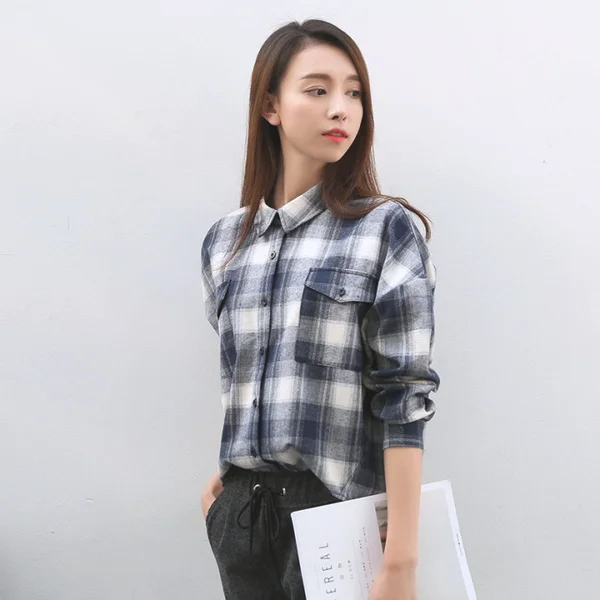 女神的薄衬衫穿搭,轻盈好看特撩人