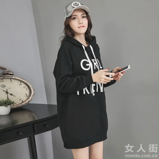 女生的潮范卫衣，冬日穿搭还得靠它