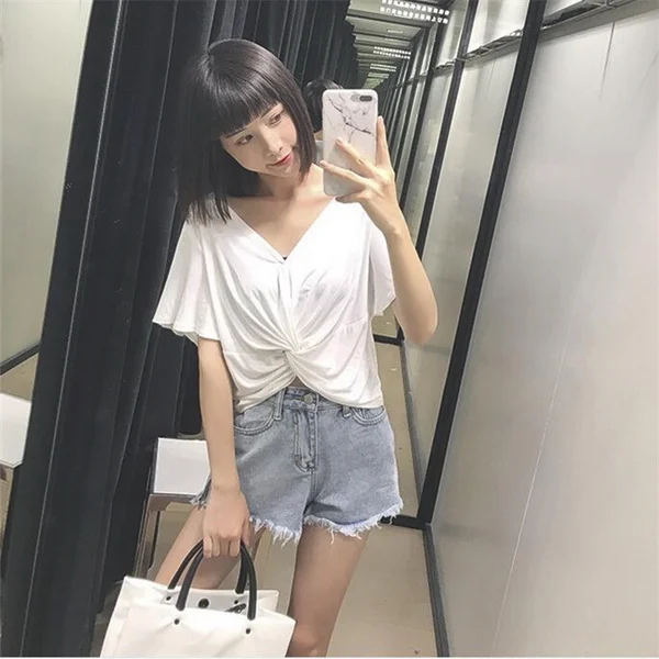 夏天T恤搭配 只要搭配一定很出彩