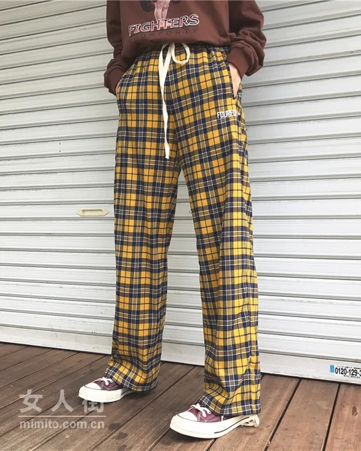 12月魅力穿搭,个性裤子是亮点