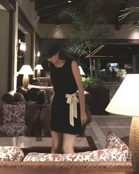 一条连衣裙，一个夏季清爽到底
