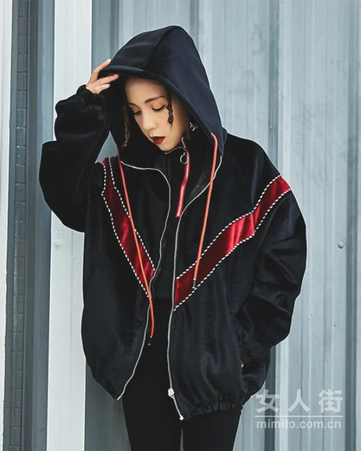 休闲外套+牛仔裤，给你不一样的秋冬！