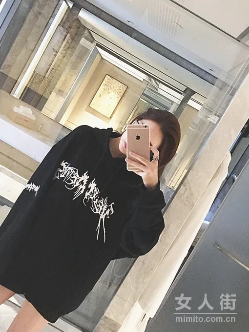 这些BF风的长袖卫衣怎么看都漂亮!