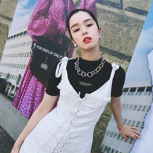 夏日时尚大比拼，掌声送给连衣裙