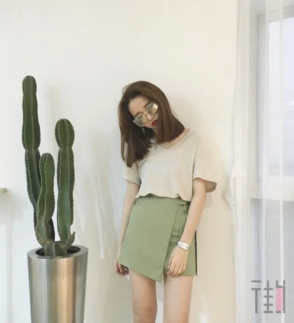 看大长腿！最显大长腿的“迷你裙穿搭”