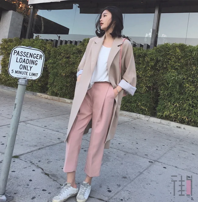 春季选对小西装款式，轻松提升气质