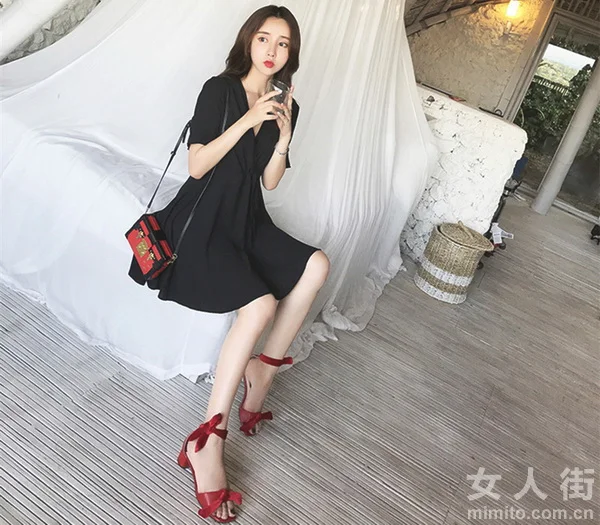 12款时尚礼服裙，聚会赴约的必备之物