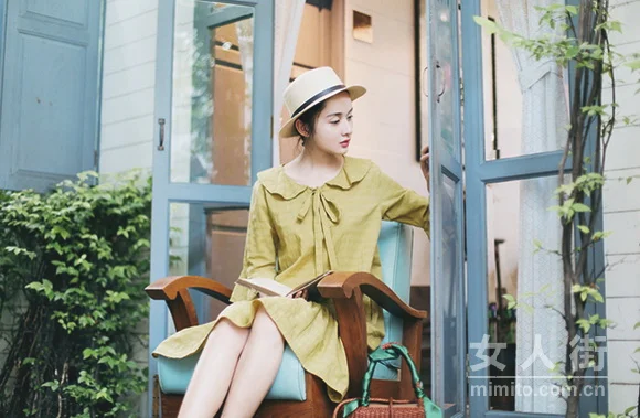 俏皮荷叶边美裙,性感空前绝后