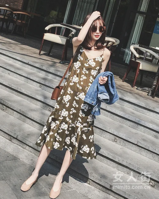 俏皮荷叶边美裙,性感空前绝后