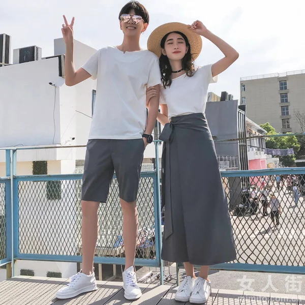 今夏情侣装正流行，来和男友秀恩爱