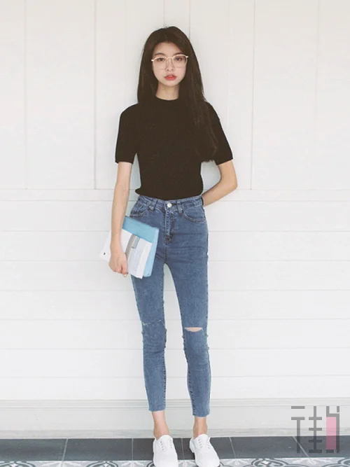 春季显瘦牛仔裤,穿出纸片人的feel