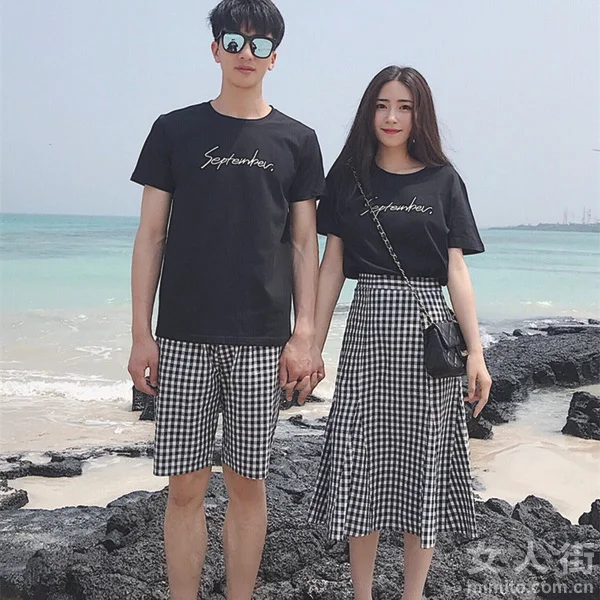 今夏情侣装正流行，来和男友秀恩爱
