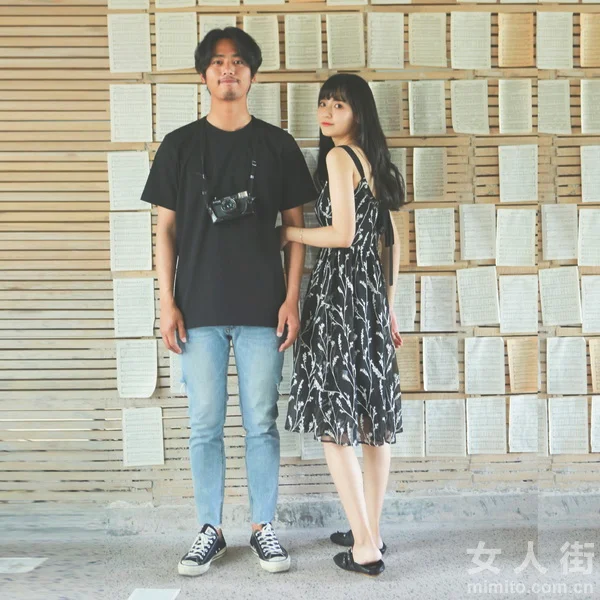 今夏情侣装正流行，来和男友秀恩爱