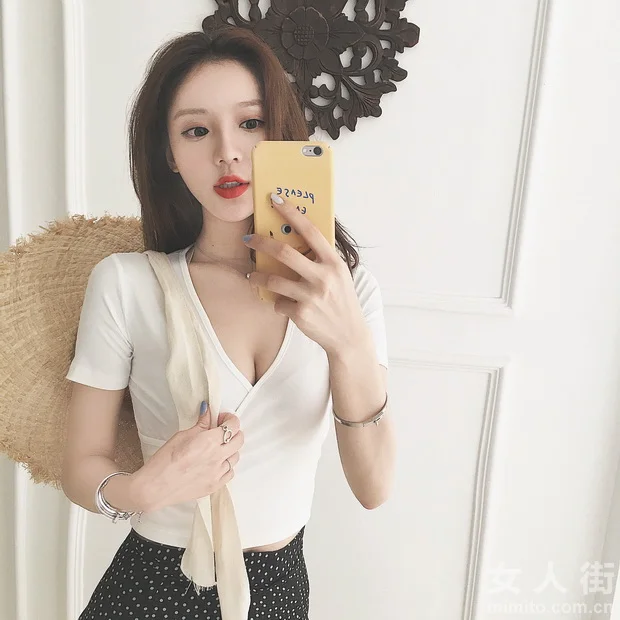 夏日高回头率搭配,裙子显瘦才吸睛