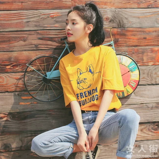 个性十足的短搭配,夏日出街给你更多可能