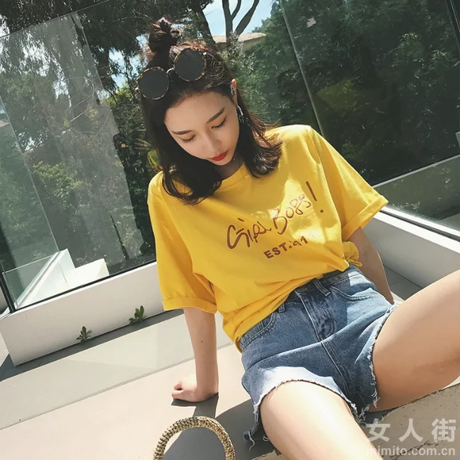 个性十足的短搭配,夏日出街给你更多可能