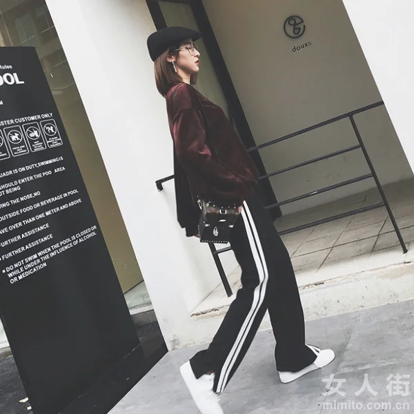 上班族女生最爱，百变西裤重归时尚