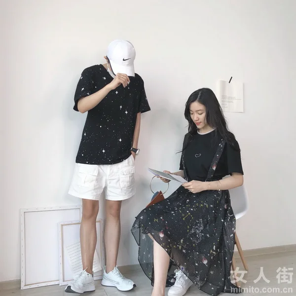 今夏情侣装正流行，来和男友秀恩爱