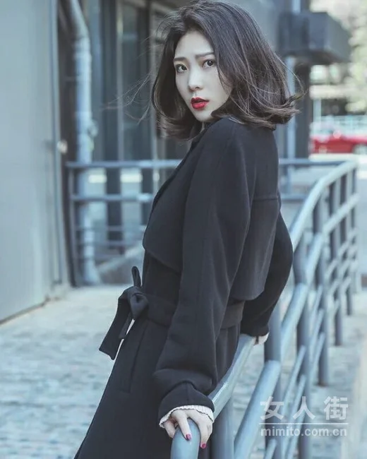 学明星街拍穿搭，秋季让你美个够