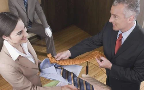 怎么样穿衣服显瘦_衣服怎样搭配才好看