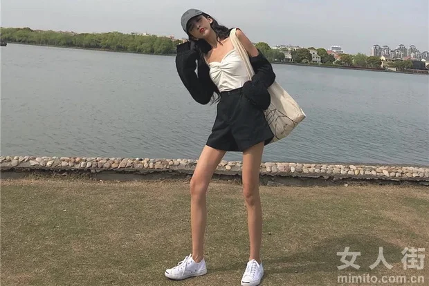 衬衫搭短裤，五月性感小妖精上线