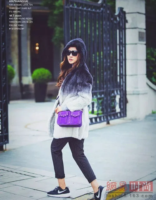 有一种时髦叫烟管裤 极简风格的典范