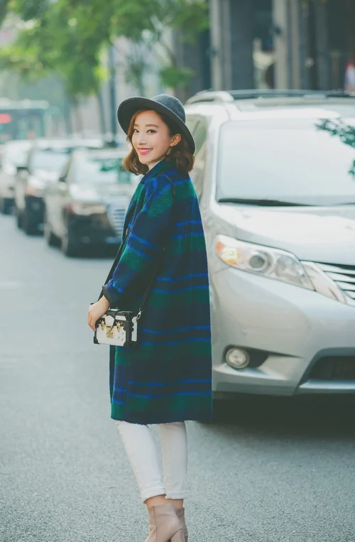 像女明星一样穿！长款呢子大衣示范