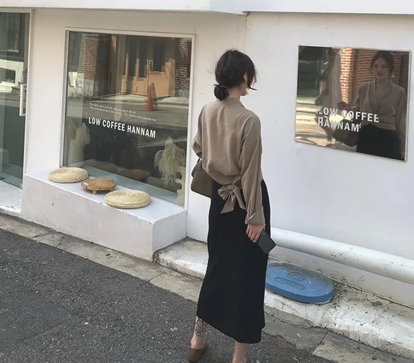 爆款半身裙,解锁秋日时尚秘笈