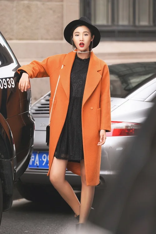 像女明星一样穿！长款呢子大衣示范