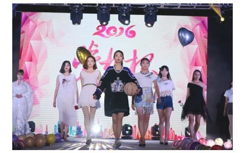 服装设计如何出国深造_出国读服装设计需知