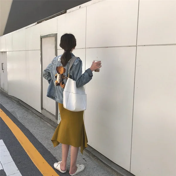 爆款半身裙,解锁秋日时尚秘笈