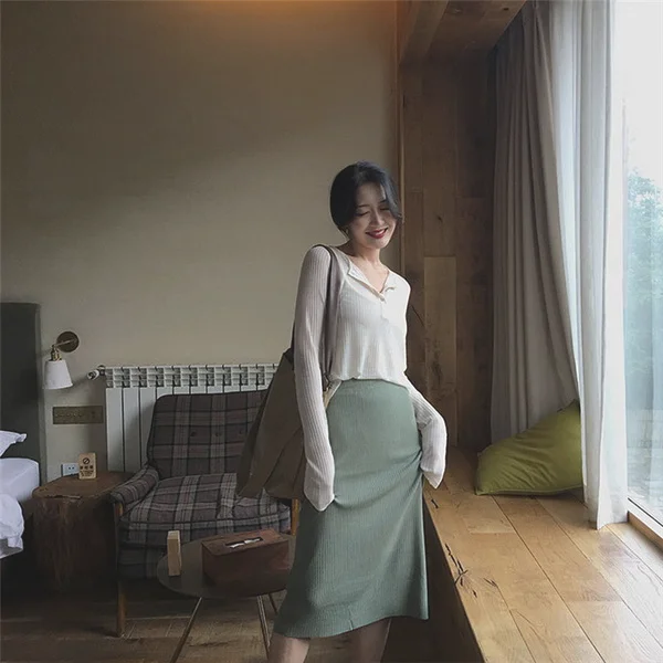 爆款半身裙,解锁秋日时尚秘笈