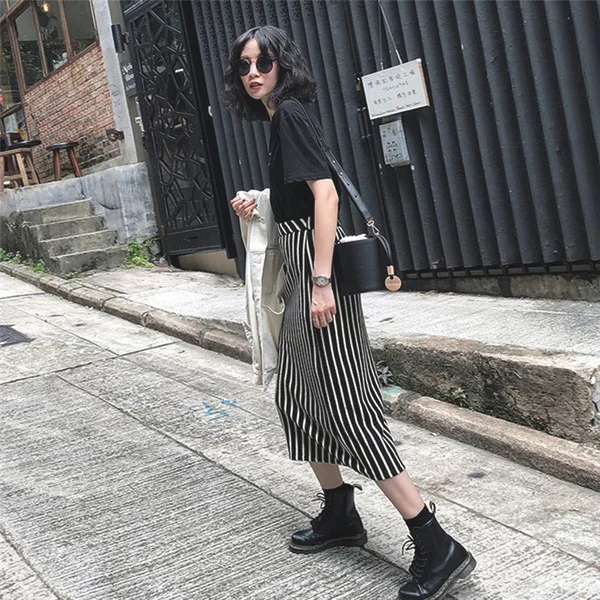 爆款半身裙,解锁秋日时尚秘笈